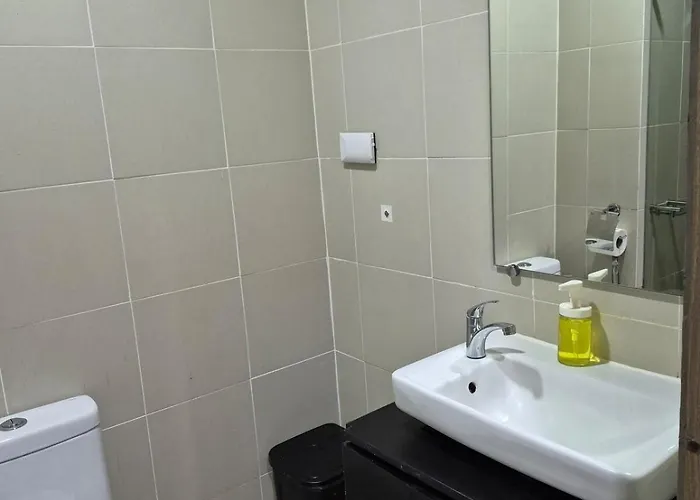 Homey Escape Near Moa